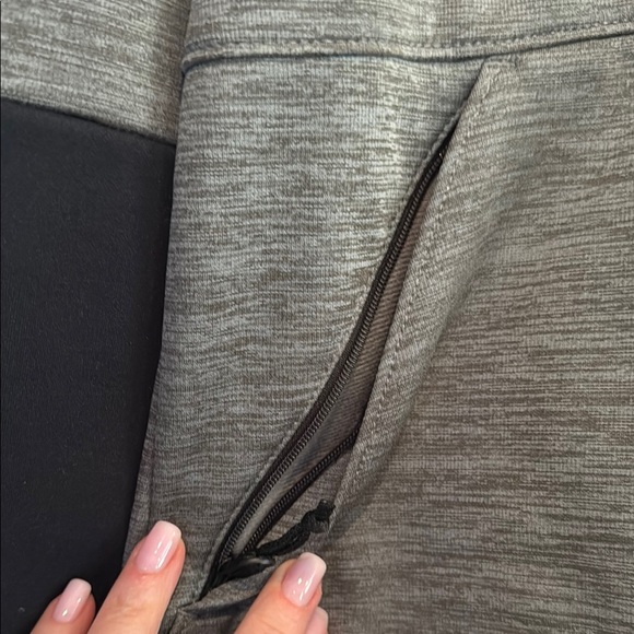 Columbia Charcoal and Black Full-Zip Jacket - Picture 5 of 6